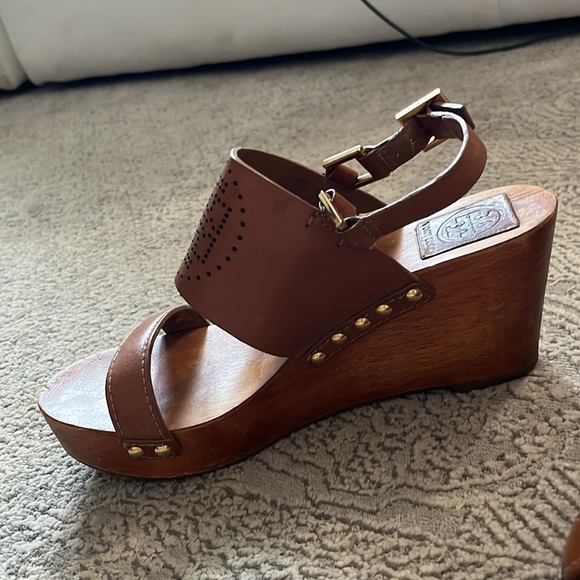 Tory Burch wood heels - Picture 2 of 8
